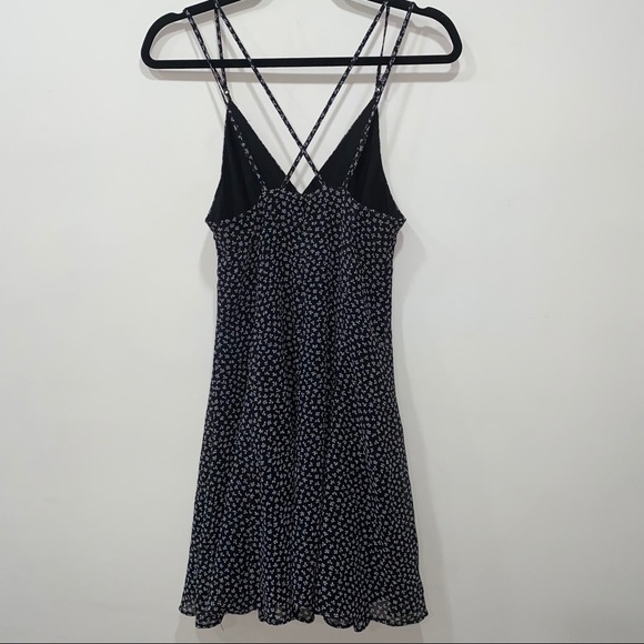 Victoria Secret Dress - Picture 3 of 7